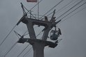 Einsatz BF Hoehenretter Koelner Seilbahn Hoehe Zoobruecke P2122